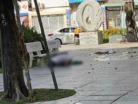 Điều tra vụ người đàn ông chết quỳ tại công viên, hiện trường ám ảnh