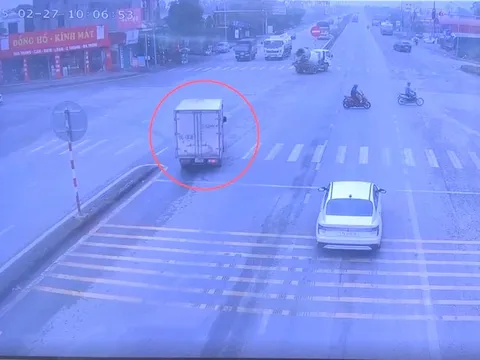 5 lần vượt đèn đỏ/tuần, bị phạt 90 triệu đồng, ô tô biển Nam Định tiếp tục vượt đèn đỏ 2 lần ở Thái Bình