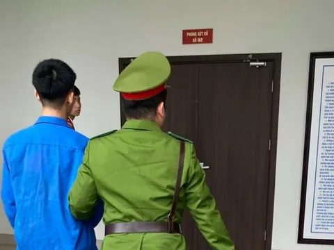 Diễn biến mới nhất vụ nam sinh lớp 8 bị đánh chết não ở Hà Nội