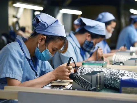 Từ ngày 1/7/2025, thêm 1 đối tượng được hưởng chế độ tử tuất ngoài người đã mất trong trường hợp này