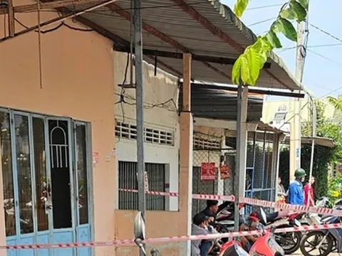 Điều tra nguyên nhân hai vợ chồng tử vong trong căn nhà thuê khóa trái cửa