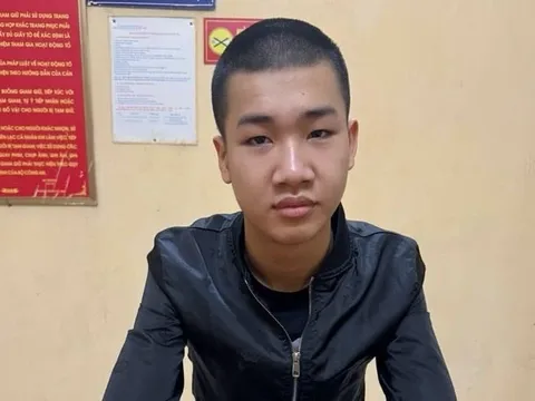 Bị can cuối cùng vụ mang thi thể bạn "chơi" ma túy vứt trên đê ở Hà Nội sa lưới