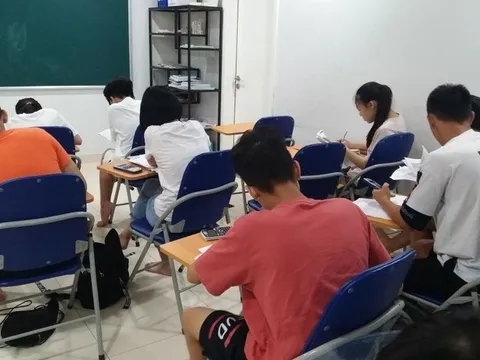 Hà Nội: Xác minh thông tin giáo viên dạy thêm sai quy định tại quận Hà Đông