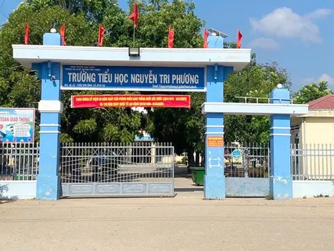 Danh tính thầy giáo dâm ô nhiều nữ sinh ở trường tiểu học vừa bị khởi tố