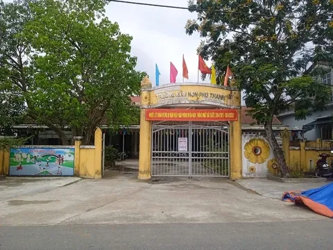 Nữ hiệu phó bị kỷ luật vì "quan hệ" với người đã có vợ, còn nam công chức tư pháp thì thế nào?