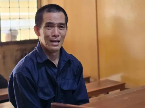 Không thoát án hiếp dâm sau 30 năm lẩn trốn: 8 người đàn ông làm chuyện đồi bại tập thể với 1 phụ nữ trong con hẻm nhỏ