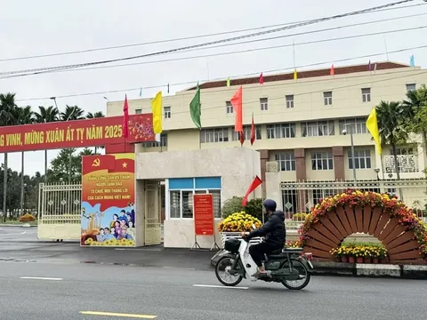 Một Phó trưởng phòng ở Quảng Nam nghỉ hưu trước tuổi 6 năm, 11 tháng, nhận hơn 3,2 tỷ đồng