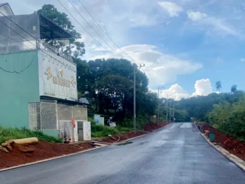 Hai thanh niên bị đâm trước quán karaoke, 1 người chết: Hé lộ hành động trước khi án mạng xảy ra