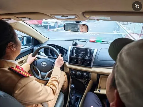 Chính thức áp dụng bộ đề lý thuyết mới trong kỳ thi sát hạch cấp Giấy phép lái xe từ 1/6/2024, cần lưu ý gì để không bị trượt?