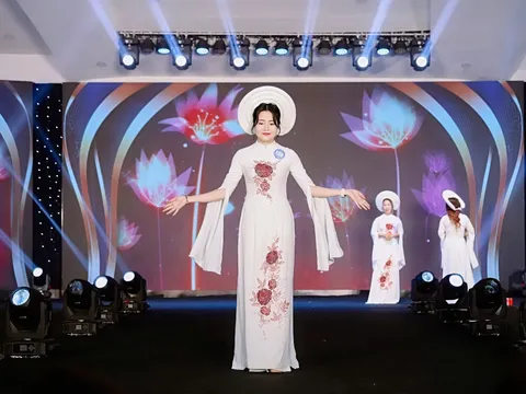 Hoa hậu Doanh nhân Đại Việt 2025: Từ bản nhỏ đến giấc mơ lớn, tân Á hậu người Tày viết nên hành trình du lịch mang tên Việt Nam