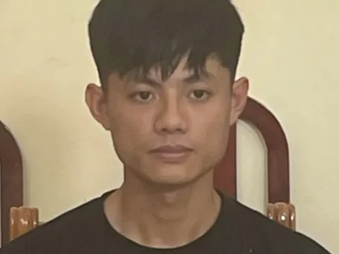 Thấy thiếu nữ nôn ói và nói lảm nhảm, nam thanh niên giở ngay trò đồi bại đáng xấu hổ tại nhà nghỉ