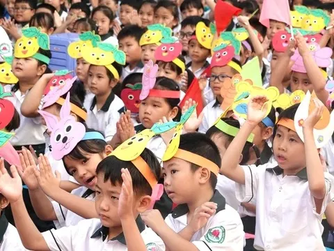 Chỉ thị số 17/CT-TTg về việc tổ chức dạy học 2 buổi/ngày và tổ chức sinh hoạt hè cho trẻ em, học sinh