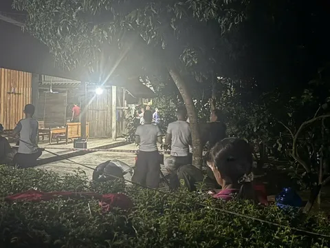 "Nghịch tử" đuổi đánh bố đẻ bất thành, quay vào nhà dùng dao chém mẹ tử vong: Hé lộ quá khứ gây phẫn nộ