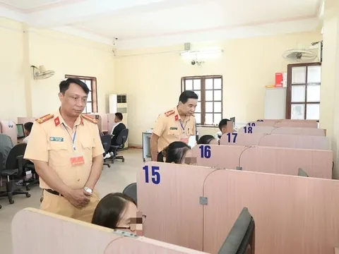 Cứ 10 người thi có gần 6 người trượt sát hạch GPLX, vì đâu nên nỗi?