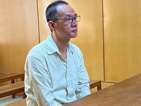 Bạn bè trở mặt với nhau thành kẻ thù vì cùng yêu một cô gái: Cái kết đắng chát