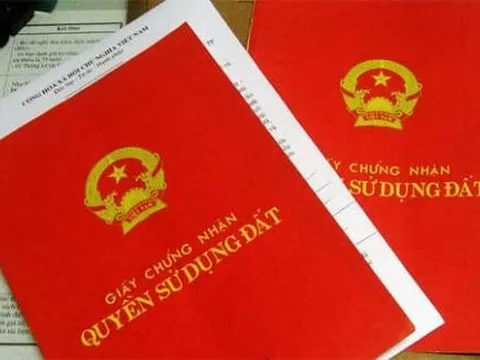 Người dân không đổi "sổ đỏ" sang mẫu mới sẽ bị phạt 20.000.000 đồng, đúng hay sai?
