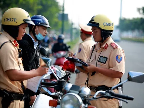Từ 15/2 đến hết năm 2025, CSGT toàn quốc tăng cường xử phạt vi phạm này, ai cũng cần lưu ý khi ra đường