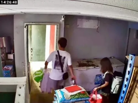 Cô gái 18 tuổi mất tích sau khi rời ký túc xá: Bất ngờ bình luận vạch trần gia đình dưới bài tìm người của mẹ