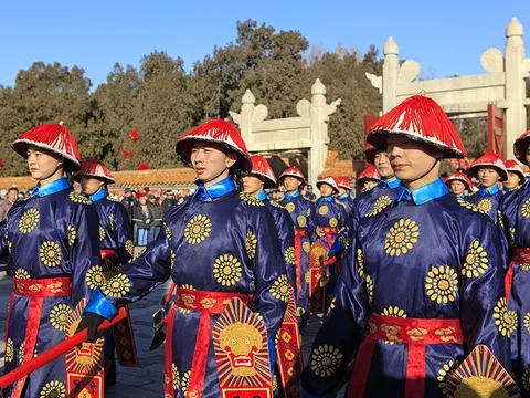 Thái giám đi vệ sinh như thế nào sau khi bị hoạn: Cách thức khiến người ta xót xa, đầy tủi nhục