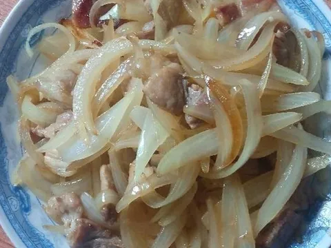 1 loại rau giá vài xu bán đầy chợ lại là cứu tinh giảm nguy cơ đột quỵ, 5 lý do ăn mỗi ngày để tăng tuổi thọ