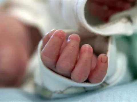 Thiếu nữ 16 tuổi bí mật sinh con trong phòng ngủ rồi ra tay sát hại: Tiết lộ tình tiết đáng lo ngại