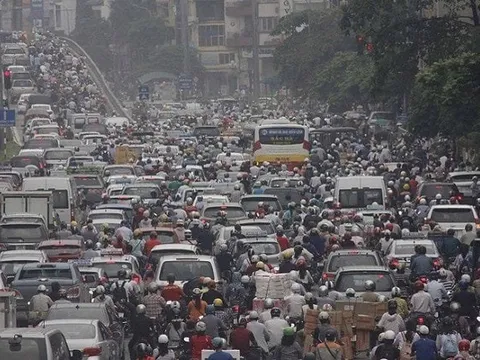 Từ 2026, xe ô tô sản xuất trước 2017 bị cấm lưu hành ở Hà Nội và Tp.HCM, có đúng không?