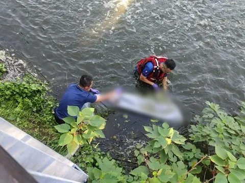 Rùng mình phát hiện thi thể nữ giới nổi trên hồ công viên lúc rạng sáng: Camera ghi lại khoảnh khắc cuối cùng ớn lạnh