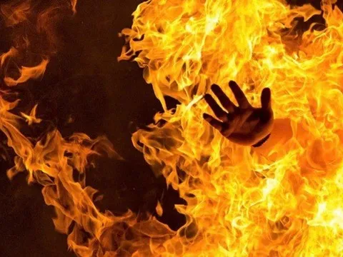 Cô gái đổ xăng thiêu sống bạn thân giữa đêm liên hoan: Hé lộ nguyên nhân đau lòng