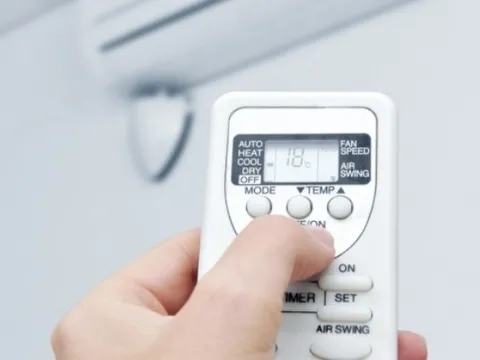 Chỉ với một nút bấm này, bật điều hòa cả đêm không lo tốn điện vẫn tiết kiệm được vài trăm nghìn mỗi tháng