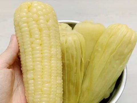 'Kẻ thù' đại kỵ của ngô tuyệt đối không kết hợp với nhau và 5 nhóm người nên hạn chế ăn ngô