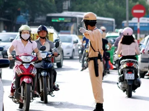 Từ nay: Người dân đã mua Bảo hiểm xe máy bắt buộc vẫn bị CSGT xử phạt nếu không làm việc này, biết ngay kẻo mất tiền oan