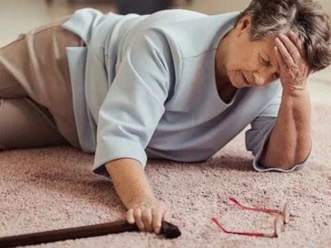 Trước khi đột quỵ, cơ thể thường có những dấu hiệu báo hiệu trước, ai cũng cần biết để cứu chính mình