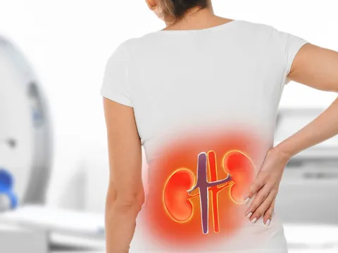 30 tuổi đã suy thận, bác sĩ cảnh báo: Những món ăn thức uống giới trẻ thích mê nhưng chẳng khác gì thuốc độc