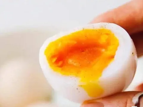 1 thói quen ăn trứng rất nhiều người thích tưởng bổ hóa ra còn độc hơn thuốc trừ sâu, là 'ổ bệnh' tiềm ẩn trong gia đình