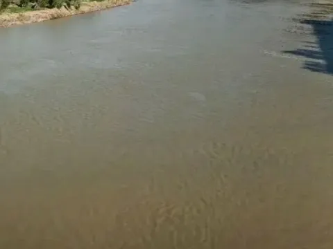 Chú rể nhảy sông đúng ngày cưới, gia đình đau xót nhận dạng thi thể: Nguyên nhân thật khiến ai cũng xót xa