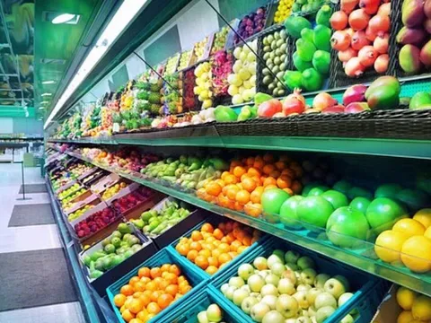 12 loại rau quả bẩn nhất chứa đầy thuốc trừ sâu gây ung thư, nhiều không không biết vẫn hay mua