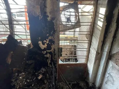 Cuộc gọi kêu cứu cuối cùng của nạn nhân trong vụ cháy 8 người tử vong: Ám ảnh khôn nguôi với người em út về tiếng "cứu gia đình chị" trong đêm