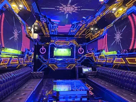 Vụ mua bán, giam lỏng các cô gái trẻ để ép trở thành tiếp viên karaoke: Nạn nhân phải cho khách đụng chạm, bán dâm đắng lòng như thế nào?