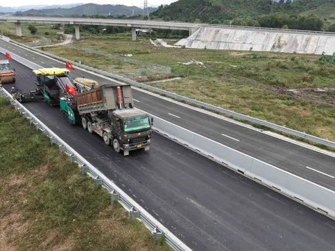 Phó Thủ tướng Lê Thành Long chỉ đạo tăng cường thanh kiểm tra, chống thông thầu, mua bán thầu