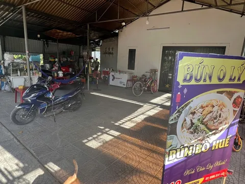 Huế: Thịt heo ế ẩm, quán cháo lòng đóng cửa vì một điều liên quan đến món ăn quá đỗi quen thuộc