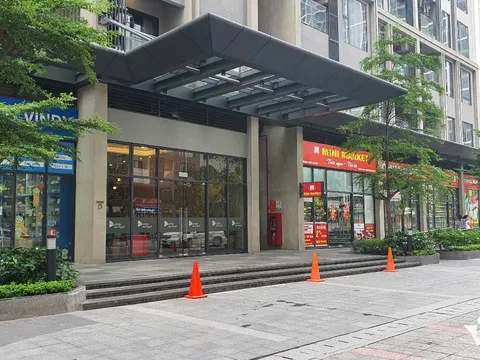 Nam thanh niên ở Hà Nội rơi từ tầng cao chung cư tử vong: Lời kể của người trực tiếp chứng kiến vụ việc