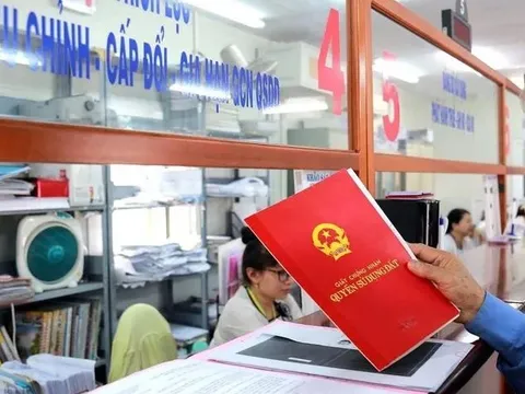 Tin mới: Từ 1/7/2025, 8 trường hợp được cấp đổi sổ đỏ, nhiều người vẫn chưa hề biết