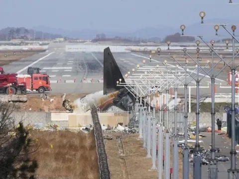 Phi công tắt nhầm động cơ khiến 179 người trên máy bay thiệt mạng