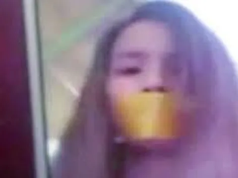 Uẩn khúc sau câu chuyện nữ sinh "sẽ bị chặt ngón tay", yêu cầu bố mẹ chuyển tiền