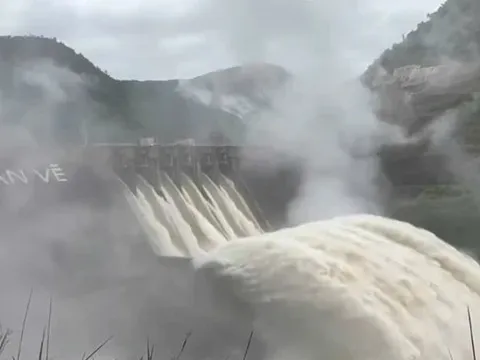 Thông tin “lũ 5.000 năm xảy ra một lần” ở Nghệ An: Chuyên gia lý giải bất ngờ