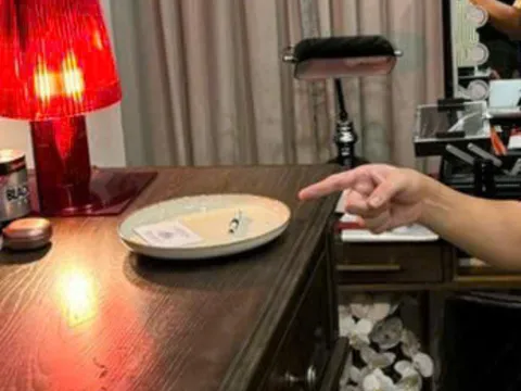 Những hình ảnh chấn động tại tư gia nhà thiết kế Nguyễn Công Trí khi công an khám xét: Hé mở về sự về sự thác loạn