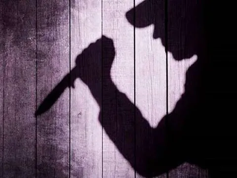 Dùng dao đâm vợ hờ rồi tự tử: Hé lộ lý do và vị trí gây án khó ngờ