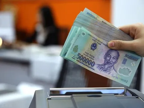 Lương cán bộ công chức viên chức năm 2025 sẽ được nhận vượt xa 20,000,000 đồng/tháng theo đề xuất mới của Chính phủ trong trường hợp này