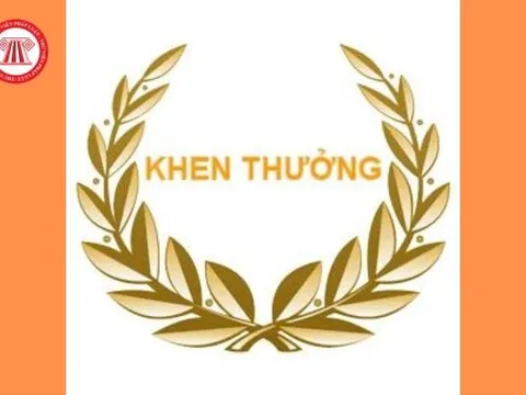 Chính thức khen thưởng hơn 36,000,000 triệu đồng từ 01/08/2025 tại Quyết định 821, thủ tục đó sẽ do cơ quan nào thực hiện?
