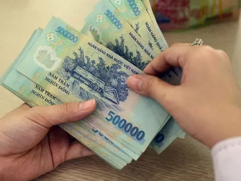 Tin vui: Hàng nghìn người nhận lương hưu, trợ cấp bảo hiểm xã hội trong tháng 8 từ khoản tiền hơn 4.140 tỉ đồng